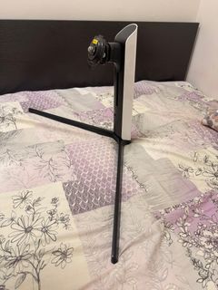 Monitor Stand440396268731770880