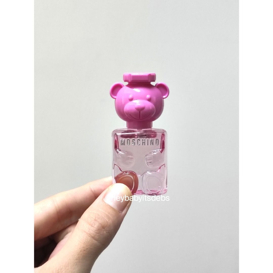 Moschino Toy 2 Bubblegum Miniature - 5ml (Category: Fragrance & Deodorants) located in Manila. Submitted by heybabyitsdebs (Listing ID 1393953864, Image 2). Description: .