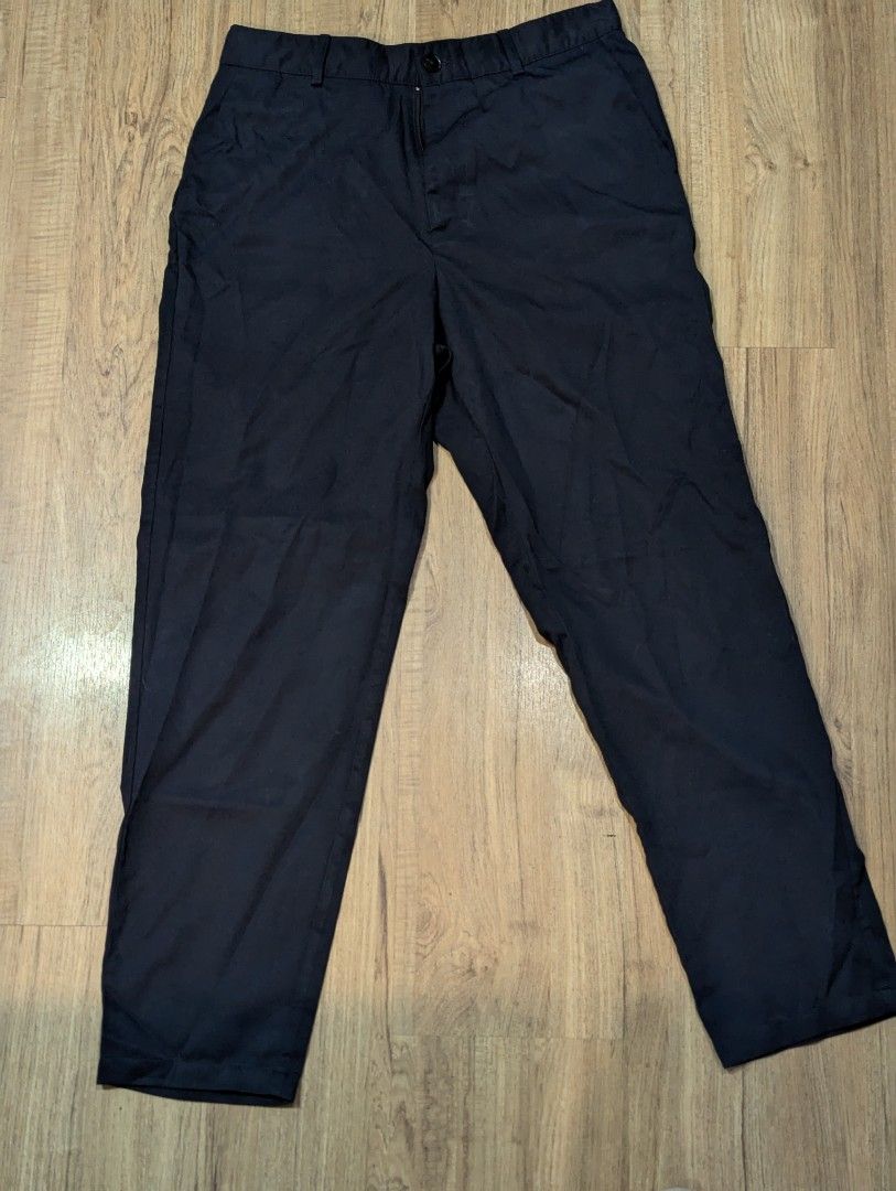 Navy Blue Trousers Pants Shein (Category: Trousers) located in Taguig. Submitted by lilysdad (Listing ID 1393816266, Image 1). Description: W 14.5 L 37 Rise 11 opening 6.5.