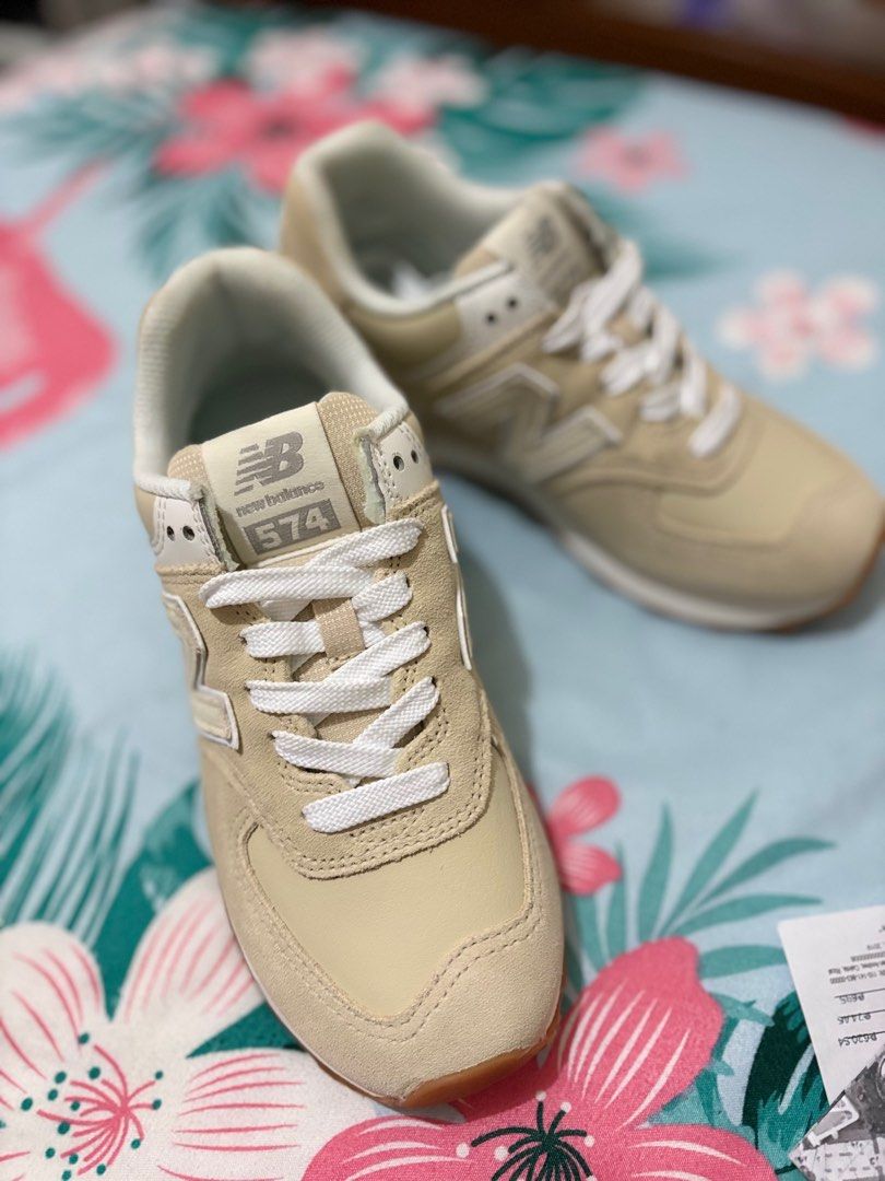 New Balance 574 (Category: Sneakers) located in San Pablo. Submitted by declutterwithmelqc (Listing ID 1393902163, Image 1). Description: ✨original ✨bought in Australia ✨brand new EU 36.5 23cm.