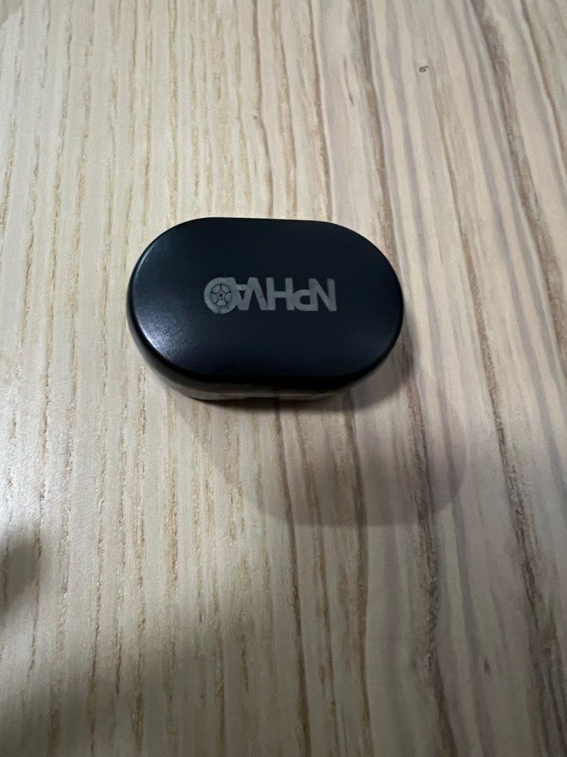 NPHV Earbuds with Charging Case63813325133186112