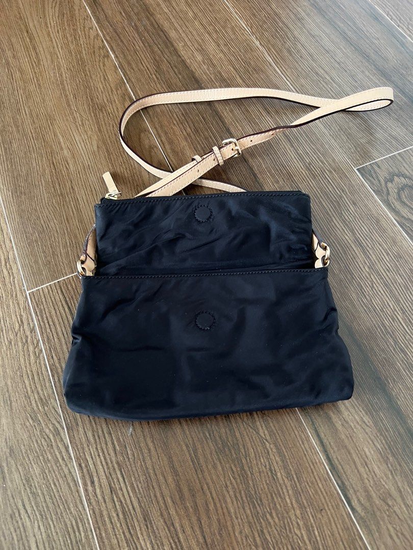 Original Kate Spade cross body bag (Category: Cross-body Bags) located in Marikina City. Submitted by bycathylee (Listing ID 1393830776, Image 3). Description: Original Kate Spade crossbody bag Good condition Shipping fee to be shouldered by buyer (Lalamove, Grab).