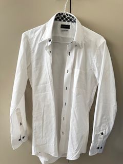 (Category: ) located in . Submitted by PreLoved_New (Listing ID 1393854193, Image 1). Description: .