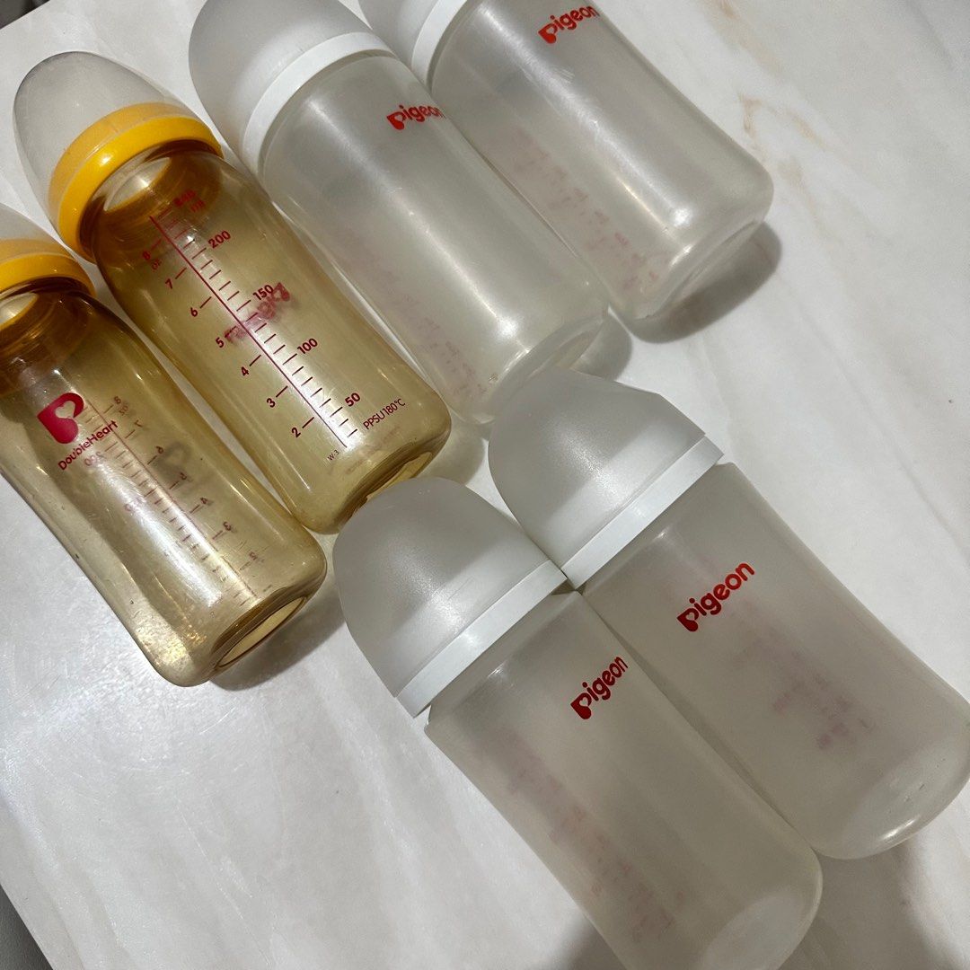 Pigeon wide neck bottle (Category: Breastfeeding & Bottle Feeding) located in Las Pinas. Submitted by apdeclutter (Listing ID 1393857858, Image 2). Description: Pigeon wide neck bottles only 250 each 1200 if take all .
