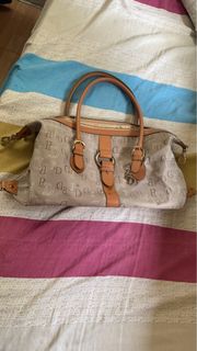 (Category: ) located in . Submitted by p.bizz (Listing ID 1393841879, Image 1). Description: .
