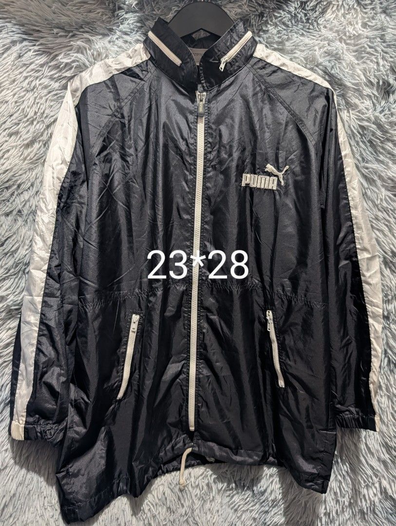Puma Zip Hoodie Windbreaker (Category: Coats, Jackets and Outerwear) located in Pasay City. Submitted by jaydee05 (Listing ID 1393887890, Image 3). Description: No issues Like New Original Personal CollectioN Water Resistant RFS - DECLUTTERING.