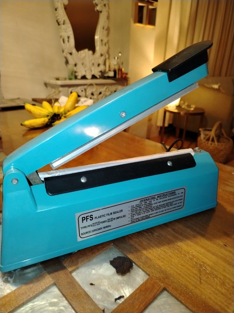 Sealer Machine (Category: Electrical, Adaptors & Sockets) located in Calamba. Submitted by xoxodebra (Listing ID 1393888373, Image 3). Description: Preloved Sealer for Sale! 2 pcs available, one is smaller. Both are working perfectly fine. 300 each. If buying both sealer, 500 pesos only! MOP: Gcash MOD: JnT or LBC or you can book your own courier service. Also available for meet up but in SM Calamba only + minimal handling fee. Notes: - Shipping 