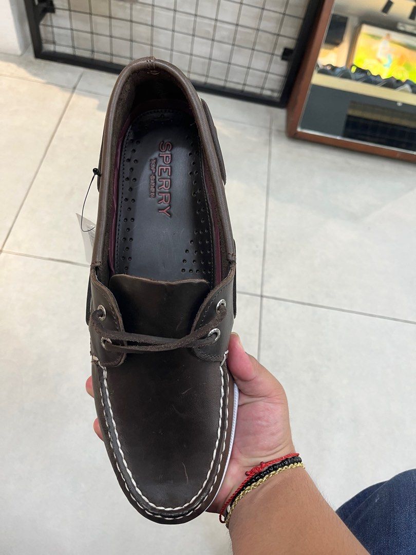 Sperry original pullup boatshoes (Category: Dress Shoes) located in Quezon City. Submitted by charddaddy (Listing ID 1393824636, Image 3). Description: Sperry original pullup boatshoes Srp: 6,295 Sale price: 3,250 (50% off) Size 8.5 📍Sta. Mesa Manila .