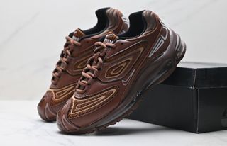 (Category: ) located in . Submitted by khai.uasneakers (Listing ID 1394004904, Image 1). Description: .