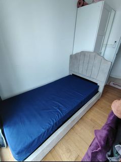(Category: ) located in . Submitted by nffisa (Listing ID 1393960488, Image 1). Description: .
