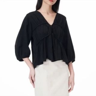(Category: ) located in . Submitted by stylesnap (Listing ID 1393885898, Image 1). Description: .
