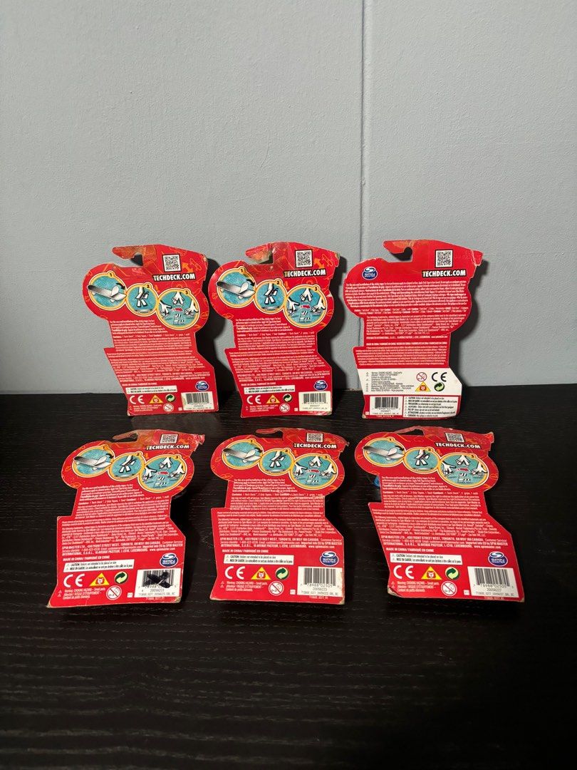 Tech Deck (Category: Kids Toys) located in Singapore. Submitted by ok_lahh (Listing ID 1393970414, Image 2). Description: Wear and tear on the packaging, kept along time , great for collector who are not fussy about packaging but the deck itself its good ! $15 ea.