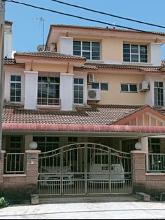 (Category: ) located in . Submitted by ysbundle88 (Listing ID 1393820301, Image 1). Description: .
