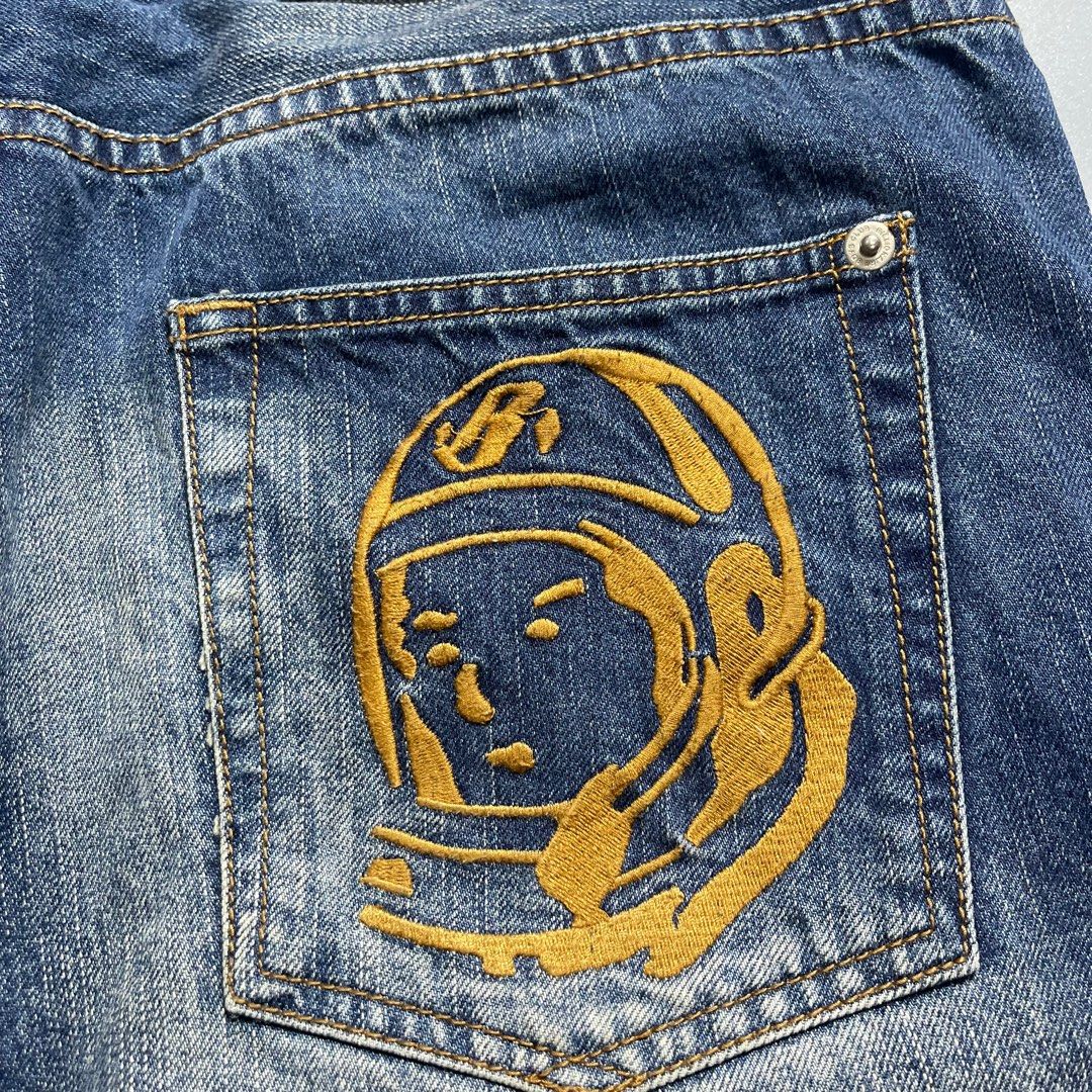 Vintage BBC Astro Denim Jorts (Category: Shorts) located in Dagupan City. Submitted by dgp.plvg (Listing ID 1393928061, Image 3). Description: Vintage BBC Astro Denim Jorts Size: 36” Width: 34-36” Length: 23” Leg opening: 10” Condition: Excellent Issues: none. Mine: ₱3,000.