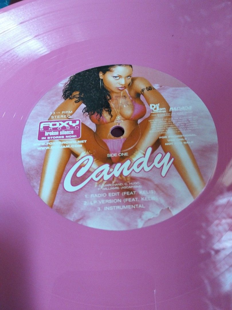 VINYL 12"....FOXY BROWN (Colored) (Category: Vinyls) located in Marikina City. Submitted by morningsunrays (Listing ID 1393837546, Image 3). Description: Please see attached pictures MOP....GCASH THRU LALAMOVE.