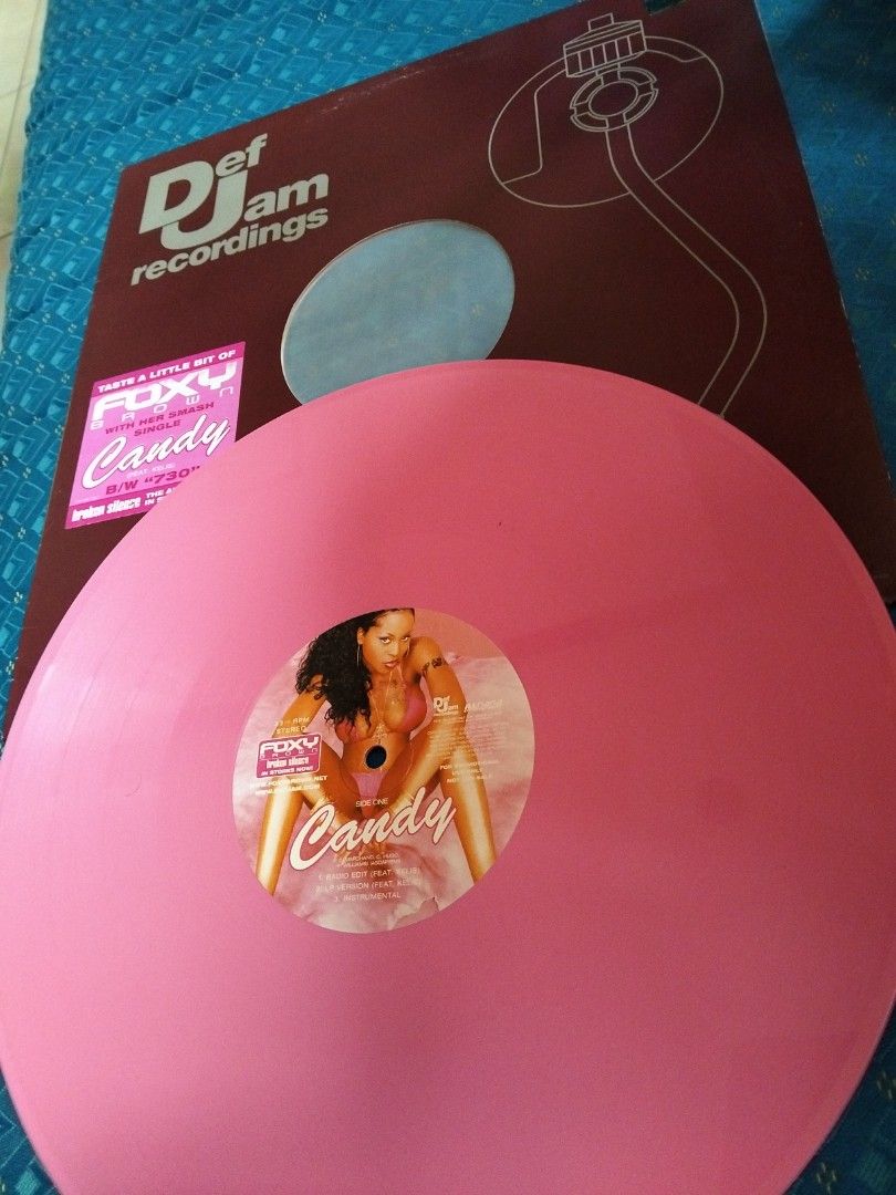 VINYL 12"....FOXY BROWN (Colored) (Category: Vinyls) located in Marikina City. Submitted by morningsunrays (Listing ID 1393837546, Image 1). Description: Please see attached pictures MOP....GCASH THRU LALAMOVE.