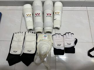 （分類：）位於 。 由 quickcrystal.8f1a18 提交（商品編號 1393936939，圖片 1）。簡介： 。