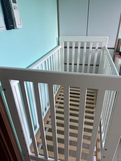 (Category: ) located in . Submitted by dianasell (Listing ID 1393820589, Image 1). Description: .