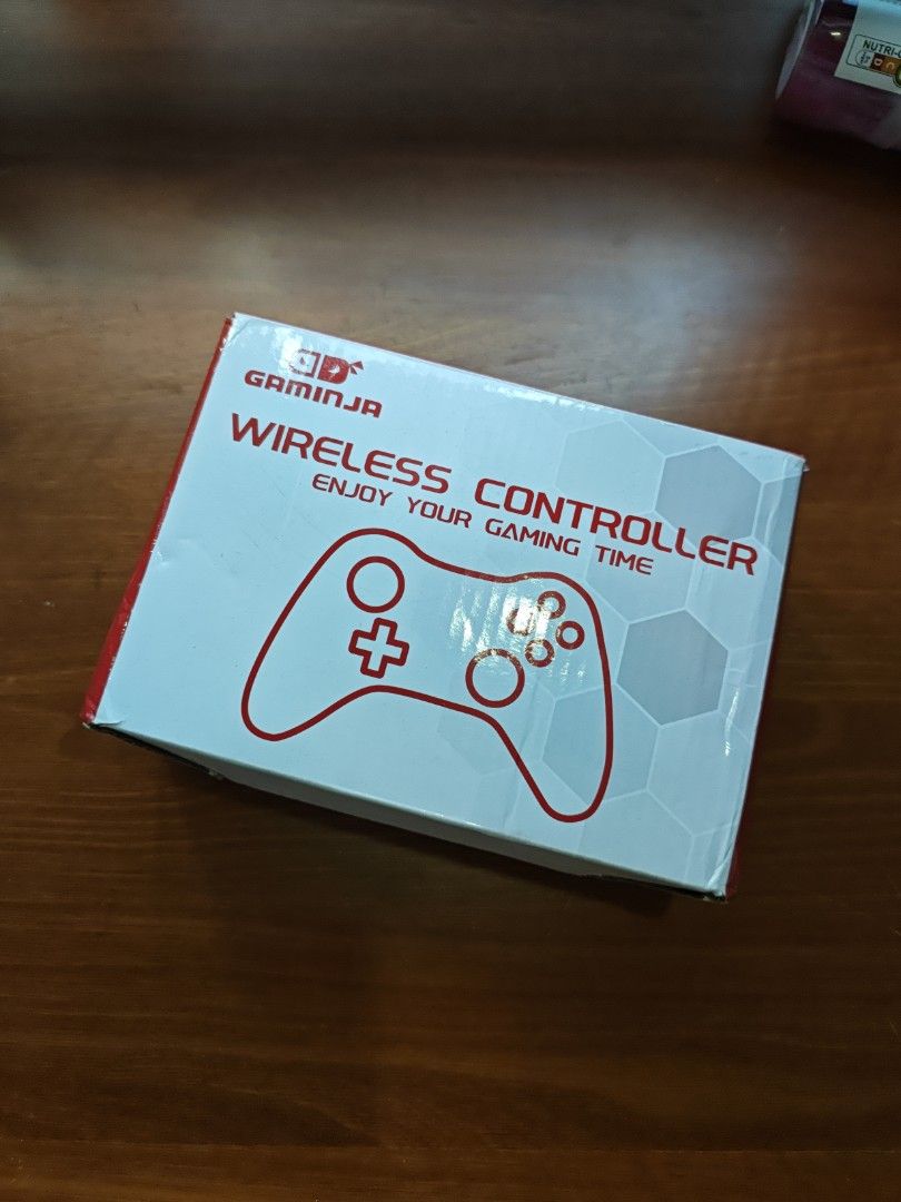 Spoiled Wireless Controller (Category: Controllers) located in Singapore. Submitted by seewhat5 (Listing ID 1393922631, Image 1). Description: Spoils controller Meet up at 615pm ~ 7pm Pioneer MRT or under my BLK.