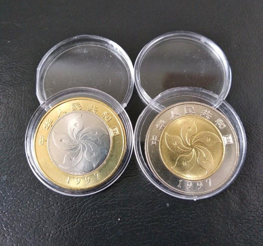 1997年中國香港回歸$10雙色紀念幣2枚/全套全新UNC, 興趣及遊戲, 收藏品及紀念品, 錢幣- Carousell
