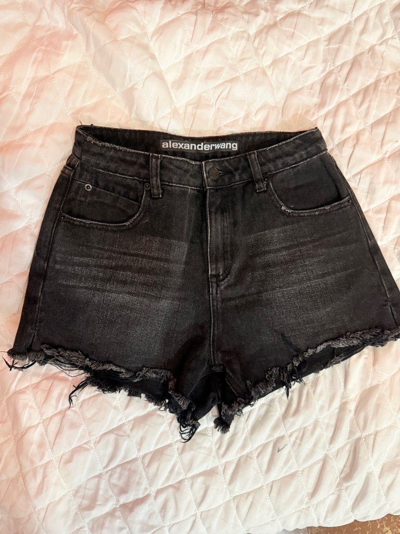 Alexander Wang Tattered Shorts (Category: Shorts) located in Cavite. Submitted by oldthreadsz (Listing ID 1394058739, Image 1). Description: Size 26-27 Lenght 14.