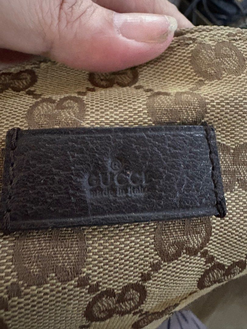 Authentic Gucci tote bag (Category: Luxury Bags & Wallets) located in Paranaque City. Submitted by shopofashopaholic (Listing ID 1394123944, Image 3). Description: Authentic , original Gucci canvas tote bag Large size Cherry line handle No defects Please see last pic for reference.