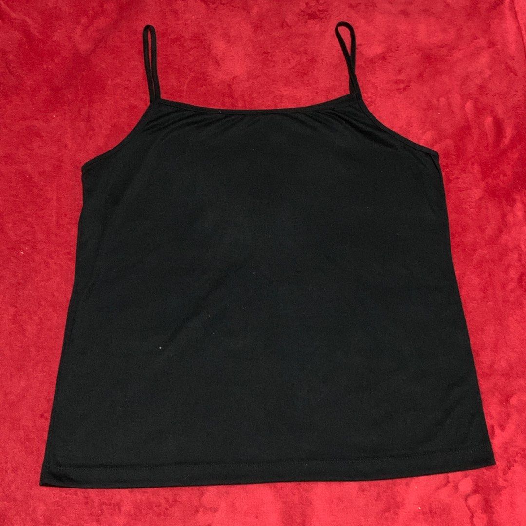 Black Sando (Category: Sleeveless) located in Quezon City. Submitted by heyletsdeclutter (Listing ID 1394190492, Image 1). Description: .