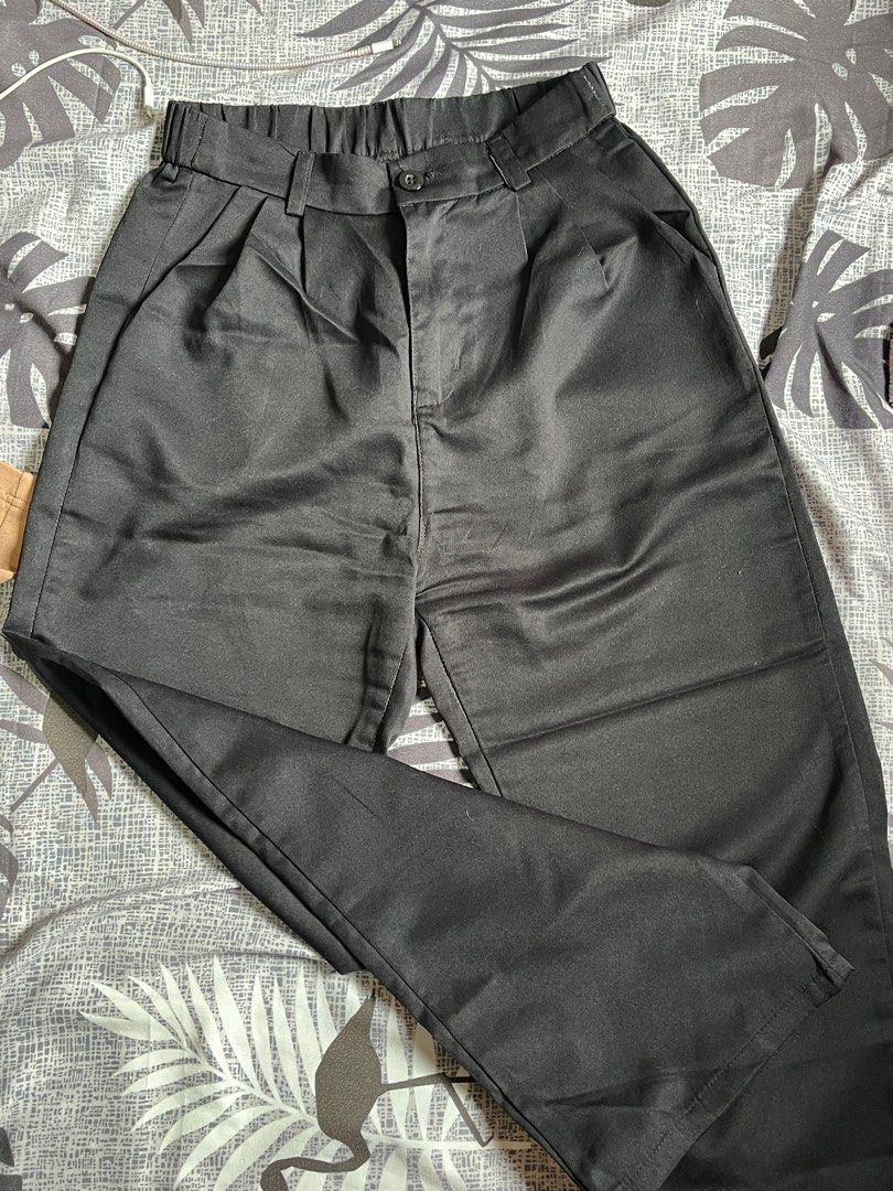 Black Trouser (Category: Jeans) located in Marilao. Submitted by dnncsd (Listing ID 1394072630, Image 1). Description: Black Trouser Size 28-29 Length 38” .