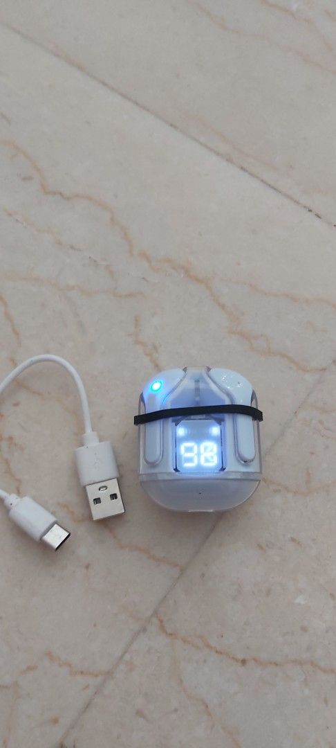 Bluetooth Wireless Earbuds with Charging Case