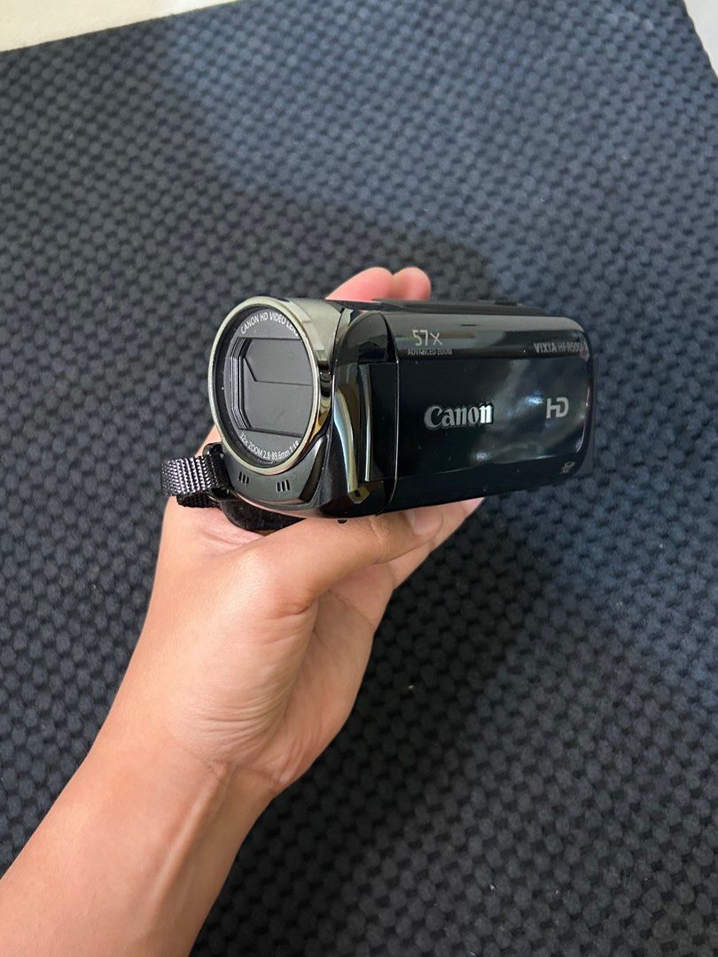 Canon R500 Canon VIXIA HF R500 Digital Camcorder, Photography, Video Cameras on ...