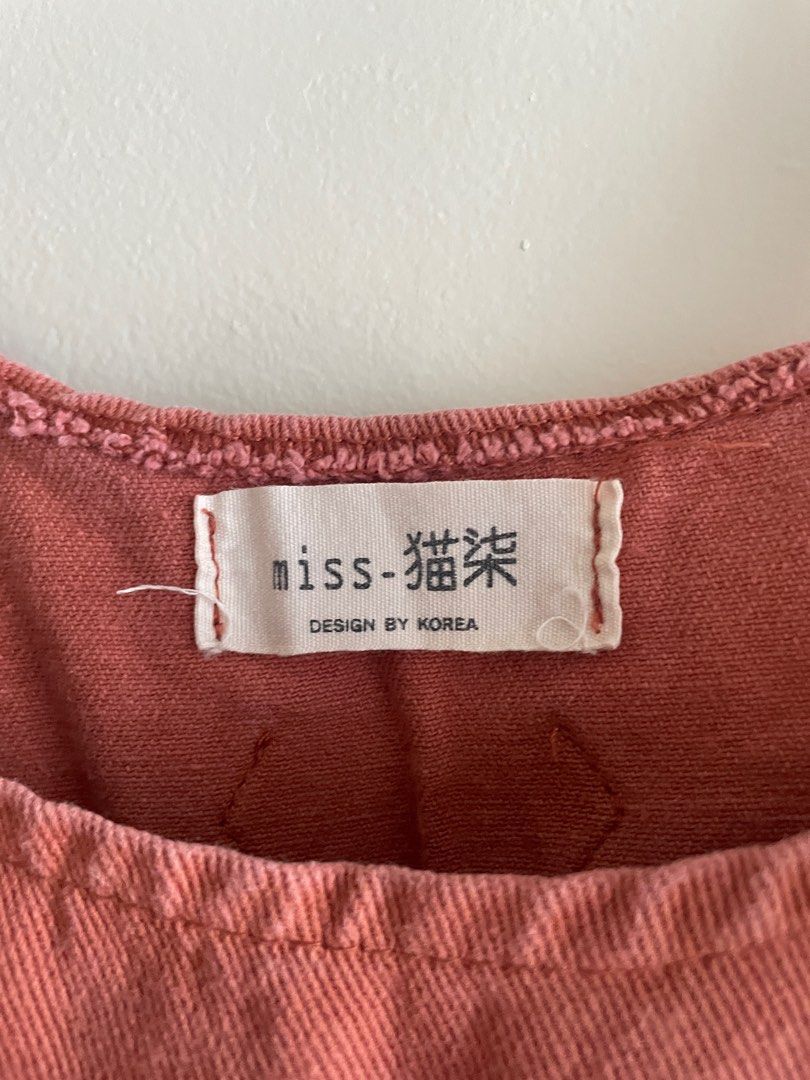 Denim Over-all in Terracota (Category: Rompers) located in Pasig City. Submitted by kendalldf (Listing ID 1394053686, Image 3). Description: Has 2 front pockets and buttons on the straps for adjustment. .