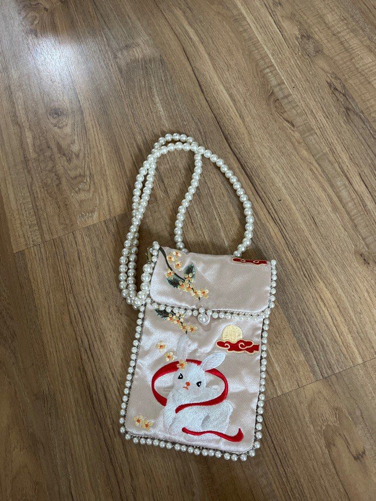 embroidered bunny korean pouch (Category: Purses & Pouches) located in Manila. Submitted by maechann (Listing ID 1394057555, Image 1). Description: .