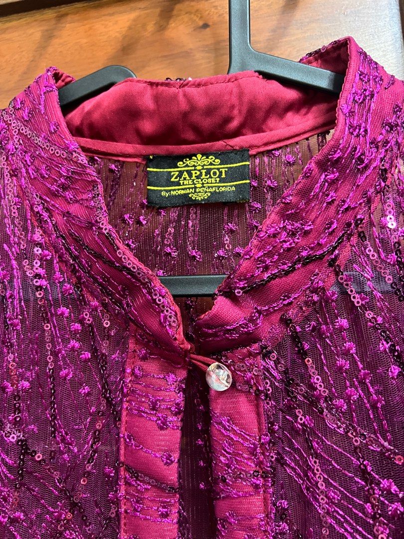 Filipiñana blazer for events (Category: Coats, Jackets and Outerwear) located in Paranaque City. Submitted by Sefff (Listing ID 1394082451, Image 2). Description: 📌 Washed but never worn 📌 Fits Small to Semi Large 📌 Magenta 📌 Best to wear on top of a dress or plain shirt/tube/spag strap 📌 Filipiñana for events 📌 RFS: Decluttering & doesn’t fit me 📌 MOP: Gcash, BDO, LBP, BPI .