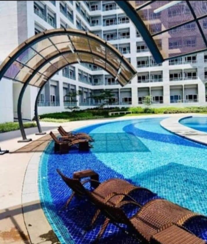 Grace Residences condo Taguig (Category: Apartments & Condos) located in Pasay City. Submitted by imeldaalonsabe-81385 (Listing ID 1394150895, Image 3). Description: For sale Grace Residences Taguig Levi Mariano Rd Taguig City Php5.2M million gross Fully furnished 30.8 sqm corner unit 9th floor Clean title Grace Residences is a four-tower residential condominium complex developed by SM Development Corporation (SMDC) located on Levi Mariano Avenue