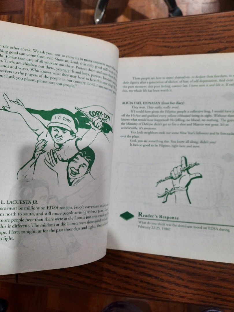 Grade 5 English book (Category: Textbooks) located in Manila. Submitted by amazingshopper2024 (Listing ID 1394194514, Image 2). Description: Mop: Gcash only Mod: Lalamove Loc: Binondo Manila buyer will shoulder shipping fee About the item: grade 5 English book good condition good as new no markings.