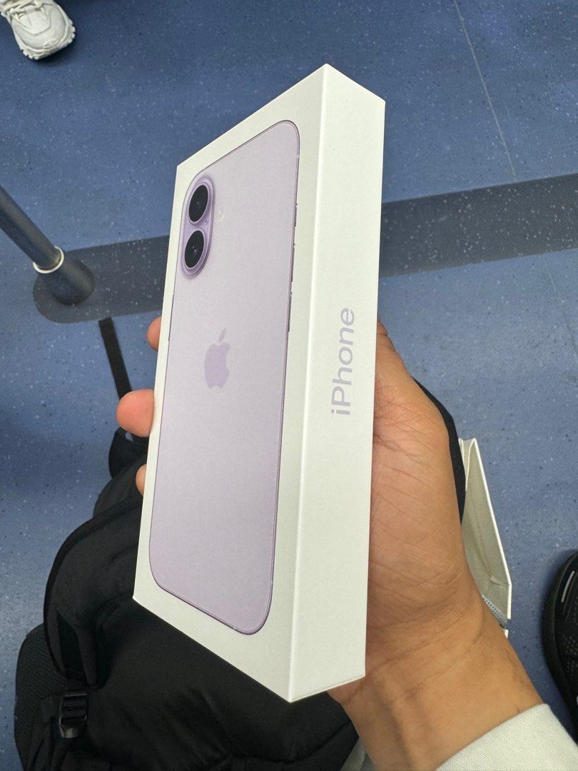 iphone 17 series (Category: iPhone 17 Series) located in Mandaluyong City. Submitted by unimakcameras (Listing ID 1394064450, Image 2). Description: iphone 17 series Starting price 59,900 for iphone 17 256gb Price today, onhand & limited stock!!! We can offer wholesale price - 100% GUARANTEED BRANDNEW, original. - factory unlock [openline, anysimcard ] Iphone 17 256gb and 512gb Iphone air 256gb 512gb 1TB Iphone 17 pro 256gb 512gb Iphone 17 pro ma