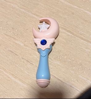 (Category: ) located in . Submitted by reddotgreentomato (Listing ID 1394133650, Image 1). Description: .