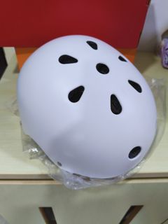 (Category: ) located in . Submitted by somethingthere (Listing ID 1394135424, Image 1). Description: .