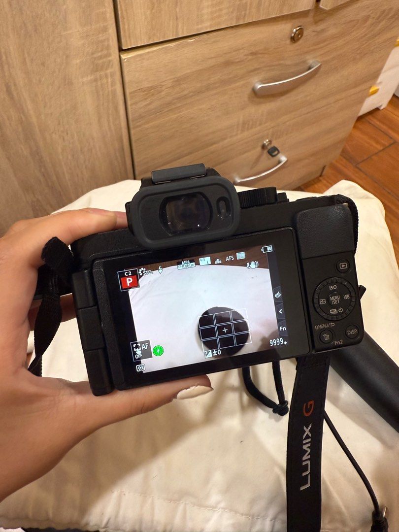 Panasonic lumix g100 (Category: Cameras) located in Malabon City. Submitted by closetfuel (Listing ID 1394121135, Image 3). Description: Lumix G100D mirrorless Very lightweight and compact Bought it BNEW sa Henry's Sm north last March 24 2025 Inclusions: box, charger, monopod grip (sd card not included since i stored some of my photos there) No issue/ Good as new Personal used (not more than 5x) 37,000 negotiable Loc: Quezon city .