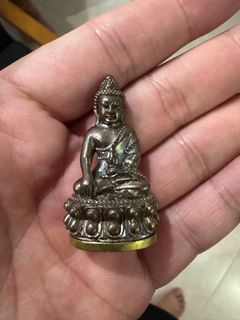 (Category: ) located in . Submitted by blessedbybuddhasg (Listing ID 1394180907, Image 1). Description: .