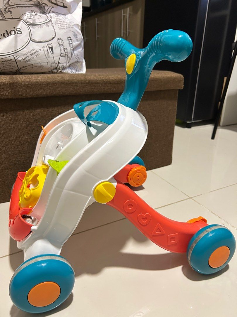 Push Walker (Category: Infant Playtime) located in Manila. Submitted by prelovedbykl7 (Listing ID 1394109402, Image 1). Description: Used twice only! Marunong agad si Baby mag walk. Bought in Toy Kingdom..