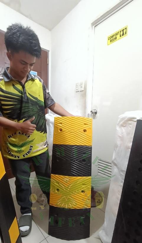 rubber humps (Category: Construction Tools & Equipment) located in Taguig. Submitted by trash_binmanufacturer (Listing ID 1394038216, Image 2). Description: ✅ Guaranteed lowest price ✅ Quality products ✅ Big discount for bulk orders ✅ 100% LEGIT TRUSTED SUPPLIER! ✅ With Complete Legal Documents ✅ BIR Registered We Supply All Kinds Of PPE Supplies, Raincoat, Hard Hat, Cooler Box, Plastic Trash Bin, Road Barriers, Kayak Boats, Crystal Kayak, Traffi