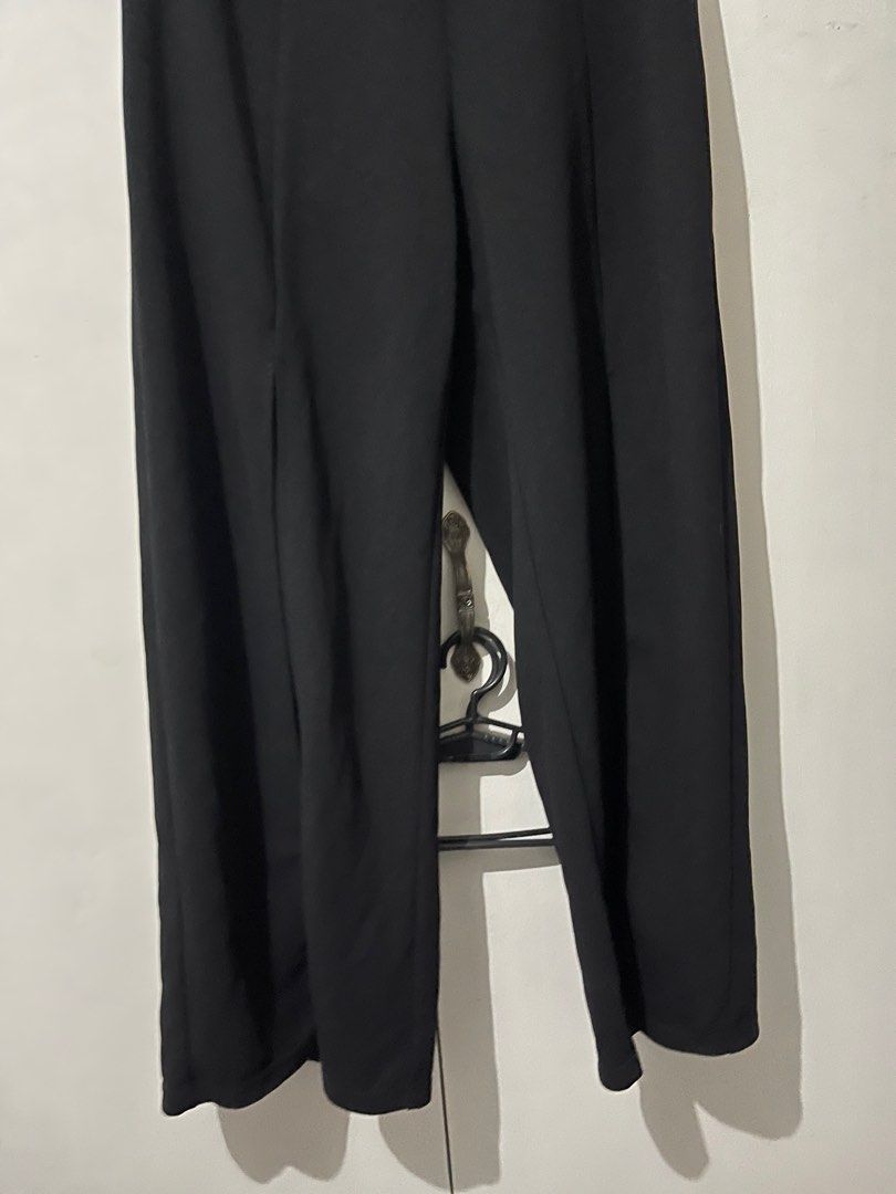 Shein curve black slack pants front slit (Category: Other Bottoms) located in Angeles City. Submitted by brainselle (Listing ID 1394196989, Image 3). Description: S-1xl (stretchy) With front slit see pic for ref. Mod Jnt.