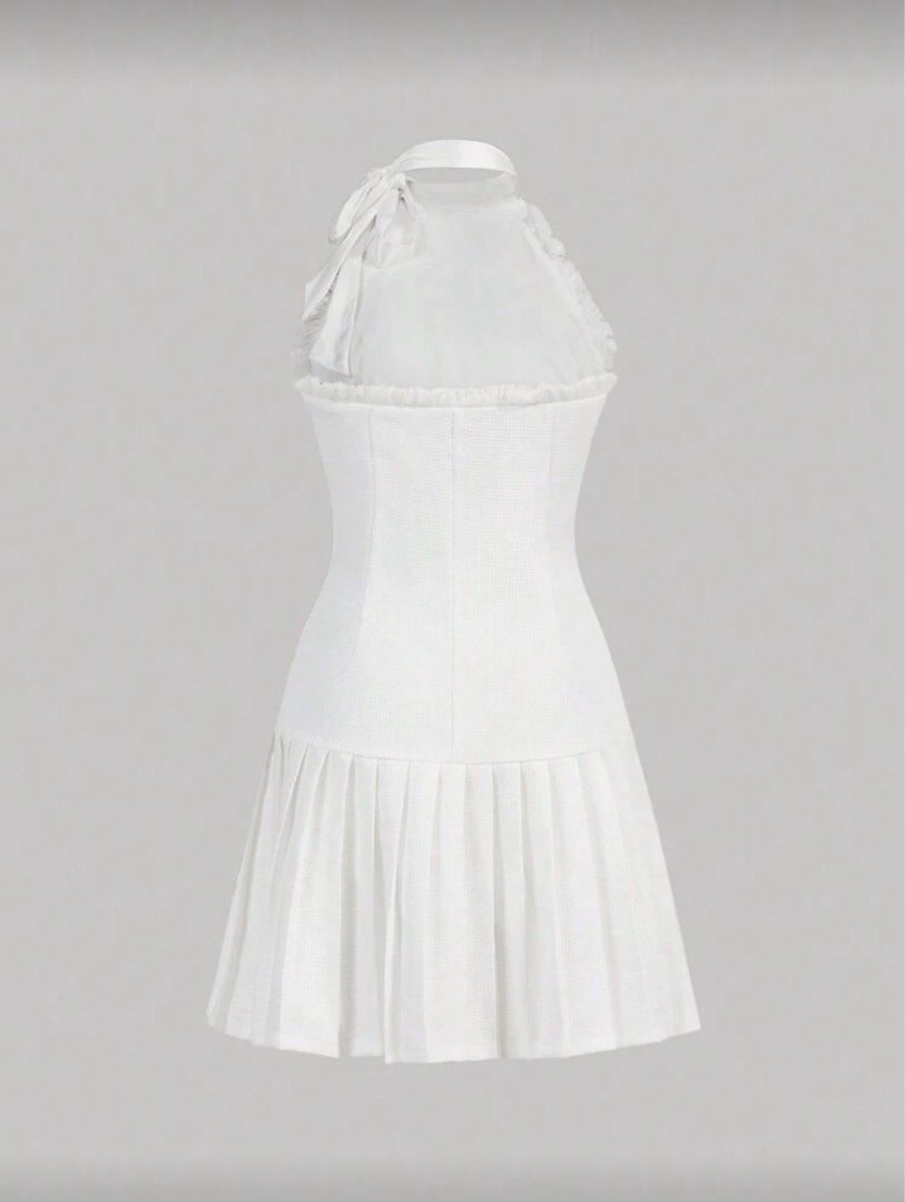 Shein Halter Pleated Dress (Category: Dresses) located in Tarlac. Submitted by amem22pp (Listing ID 1394155057, Image 2). Description: - Size: Small (Length: 82cm, Bust: 89cm, Waist: 76cm) - Rfs: doesn’t fit me ☹️ (can’t do try on) - Never worn - 📍Tarlac City (but can ship nationwide).