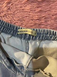(Category: ) located in . Submitted by annecluttered (Listing ID 1394030189, Image 1). Description: .