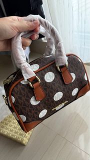 (Kategori: ) berada di . Dikirim oleh ulvany_stuff (ID iklan 1394118198, Gambar 1). Deskripsi: .