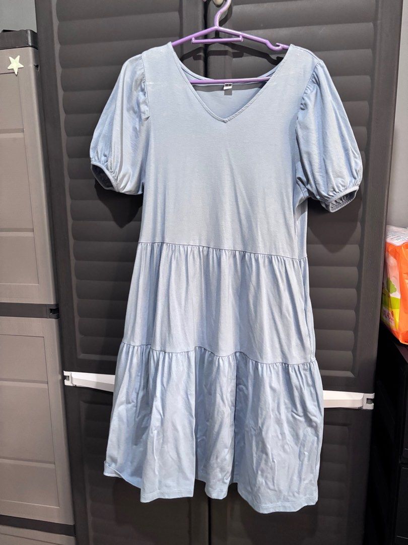 Uniqlo Dress (Category: Dresses) located in Quezon City. Submitted by prelovedbypla (Listing ID 1394132377, Image 1). Description: .
