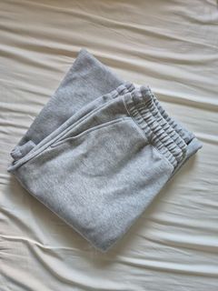 (Category: ) located in . Submitted by mcapparel (Listing ID 1394038727, Image 1). Description: .
