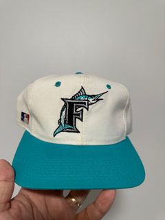 (Category: ) located in . Submitted by aaaclothingapparel (Listing ID 1394041710, Image 1). Description: .