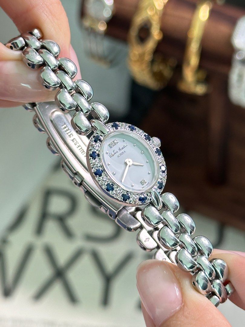 ✨️VALENTINO MORADEI AURORA RUBY 12P 腕時計⌚️✨️ Yahoo!オークション - 腕時計 AURORA Valentino Moradei 841-029 7 SEV